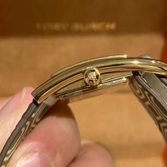 NWT Tory Burch wrap watch. Style TBW7504 - Picture 7 of 7